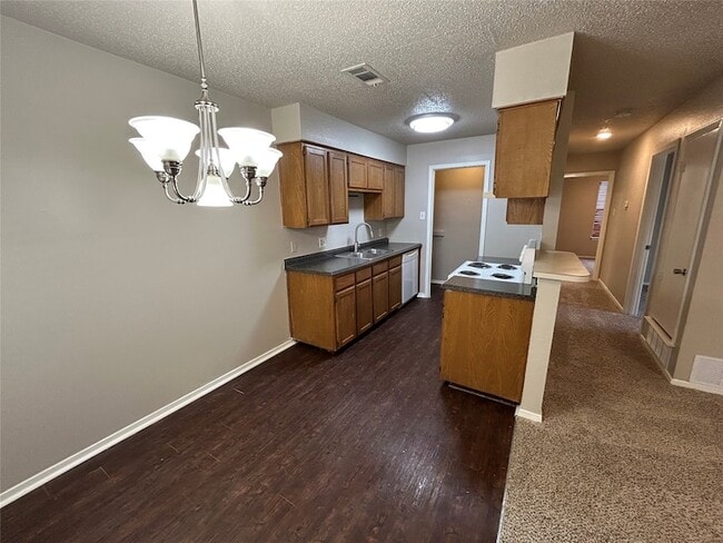 Photo - 4916 Brianhill Dr Unit B