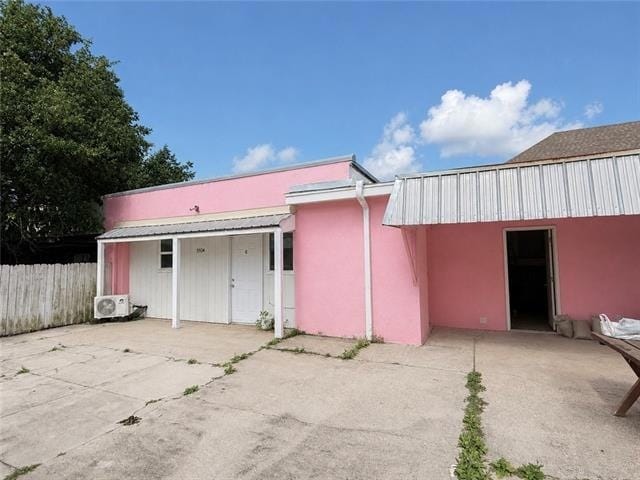 Photo - 5504 Canal Blvd