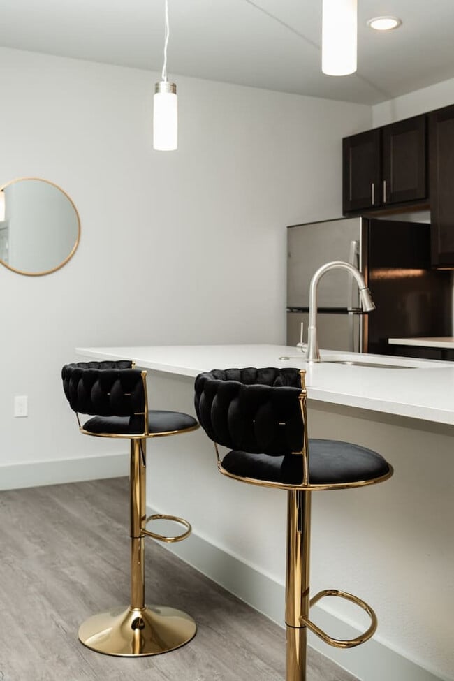 Photo - 3930 Westcliff Rd Unit ID1228615P