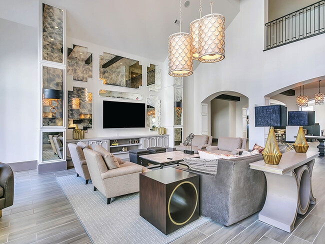 Photo - The Huntington Apartments