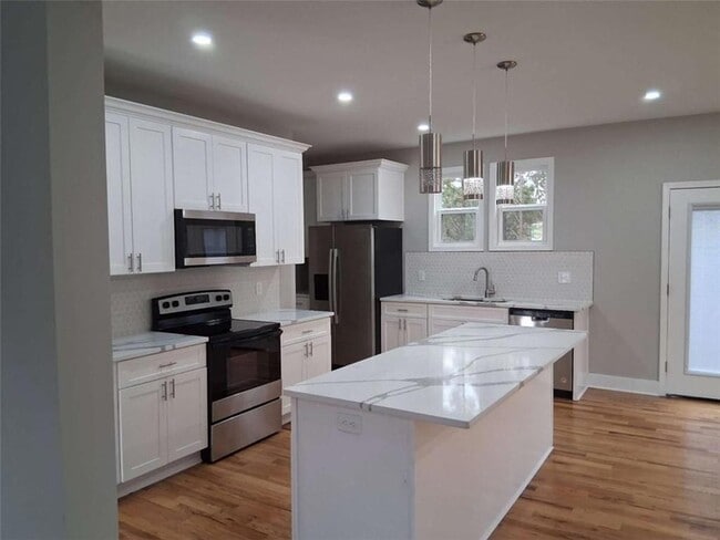 Photo - 3180 Tackett Rd