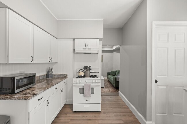 Photo - 1322 W 69th St Unit ID1061087P