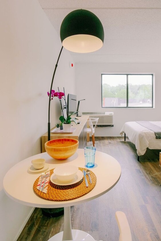 Floor Plan - Encore Apartments