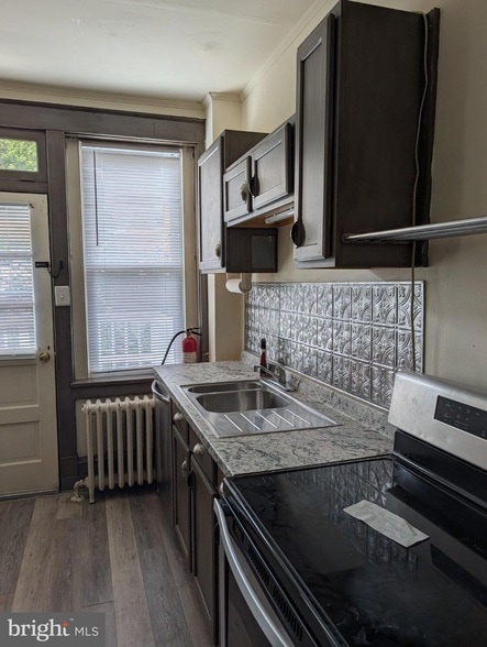 Photo - 14 S 12th St