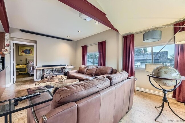 Photo - 1825 W Virginia Ave