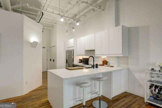 Photo - 3235 Roswell Rd NE Unit 703