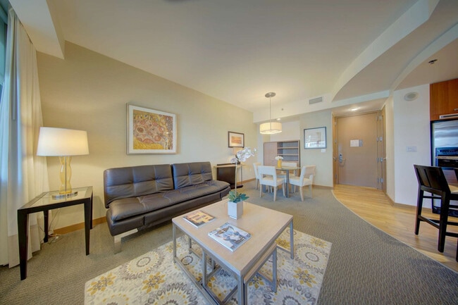 Building Photo - 1395 Brickell Ave Unit FL29-ID1328107P