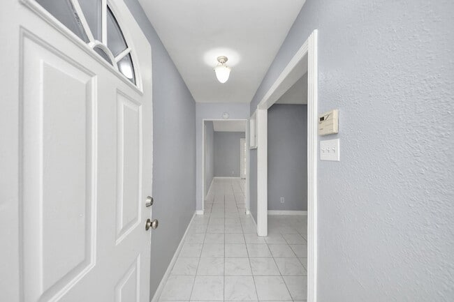 Photo - 6031 Dellfern Dr
