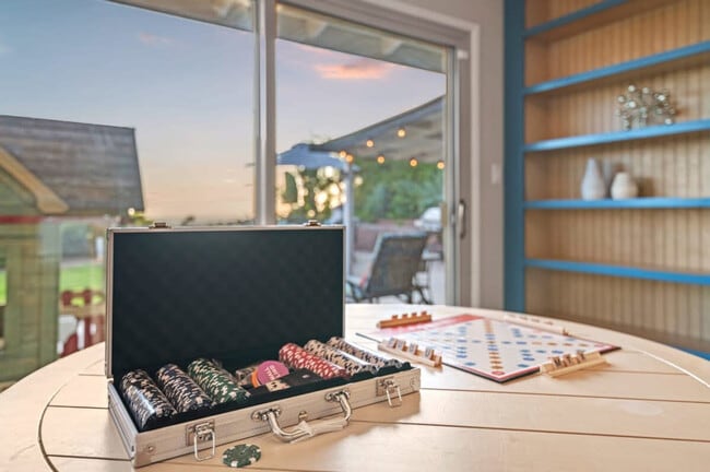 Building Photo - 5108 Pacifica Dr Unit SI ID1024463P