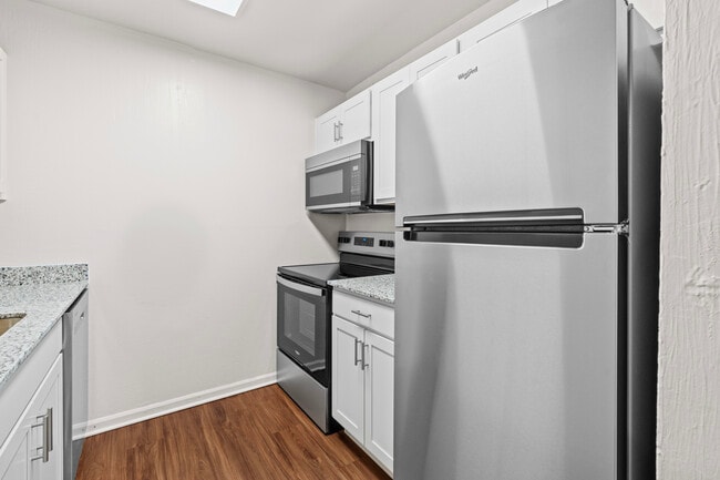 Photo - Park Lake Apartments