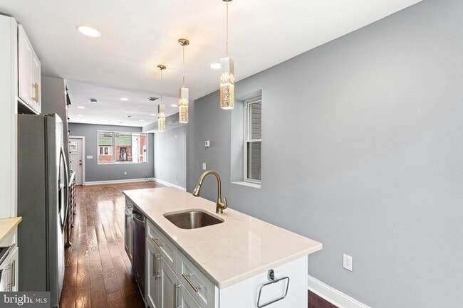 Photo - 2209 E Huntingdon St
