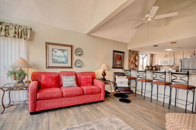 Building Photo - 351 Lake Arrowhead Rd Unit ID1356506P