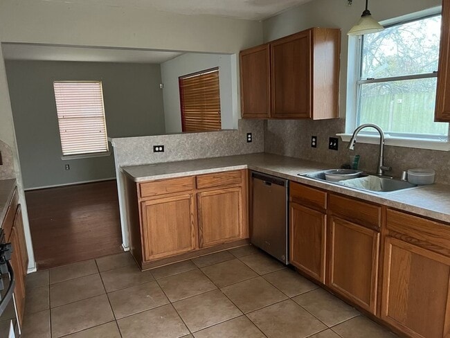 Photo - 5935 Sattler Park Dr