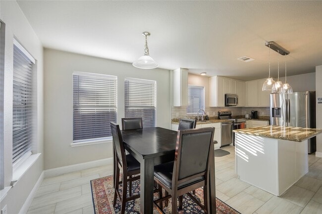 Photo - 10101 Benwick Dr