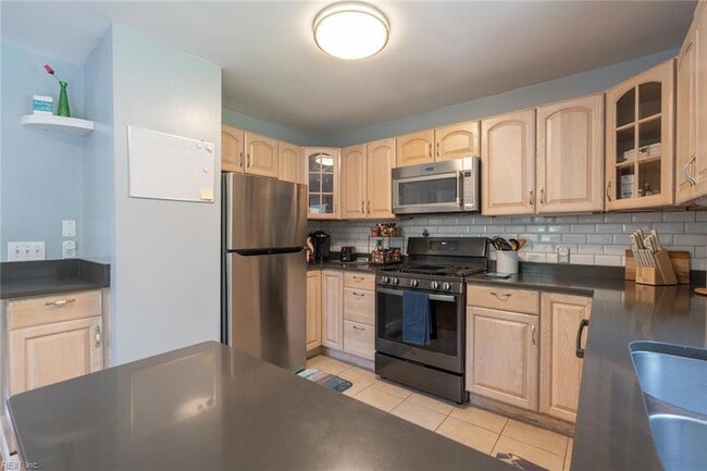 Photo - 8065 W Glen Rd