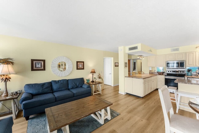 Photo - 8743 Thomas Dr Unit FL15-ID1354960P