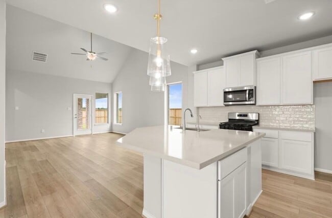 Photo - 17063 Shimmer Ray St