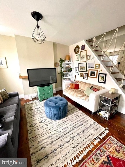 Photo - 2514 Memphis St