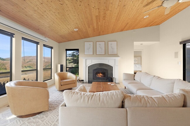 Building Photo - 112 Duck Ct Unit SI ID1473526P