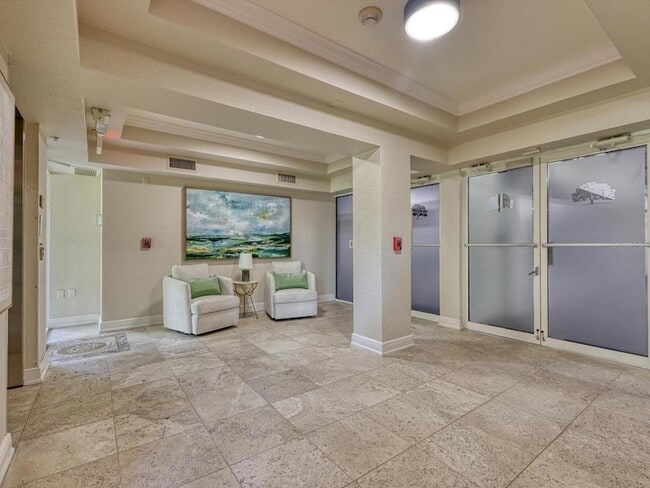 Photo - 5122 Manorwood Dr Unit 4B