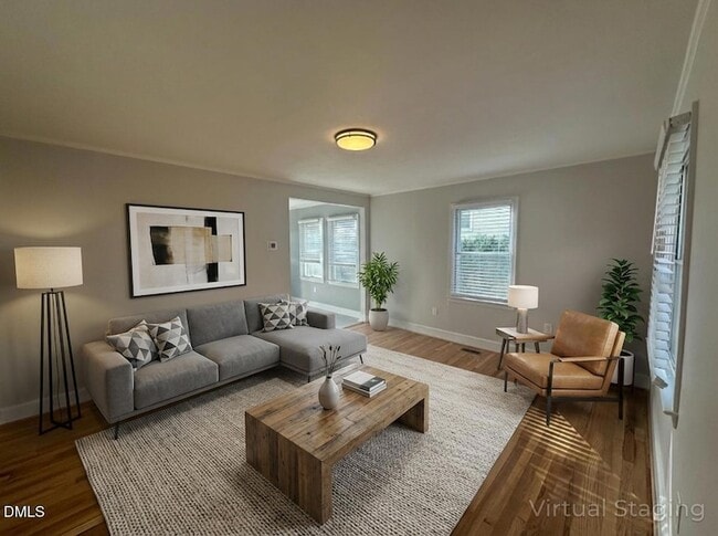 Photo - 2705 Newbold St