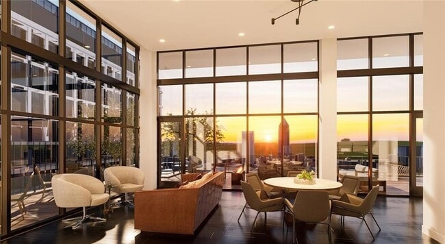 Photo - 200 Nerem St NW