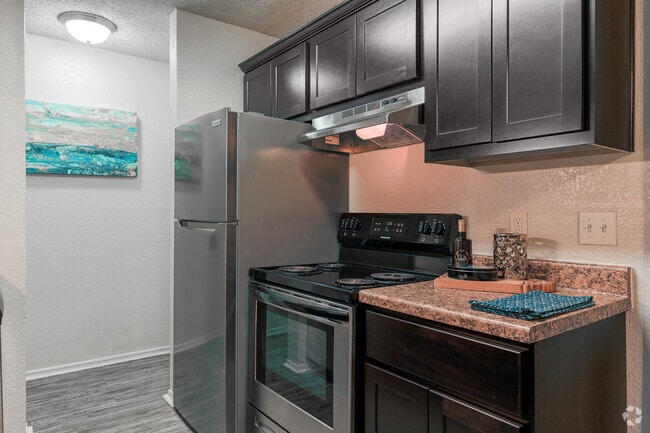 2 BD, 2 BA unit 1000 SF Kitchen - Twin Creek Village