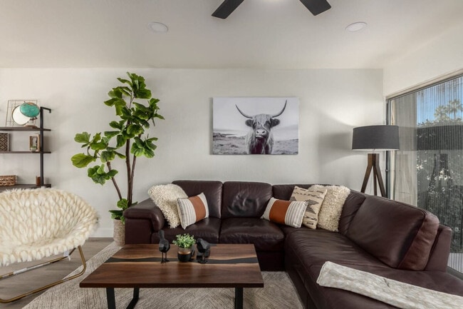Photo - 4620 N 68th St Unit SI ID1558662P