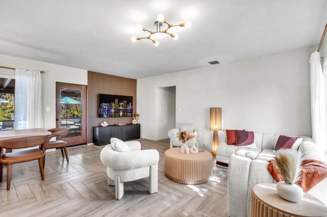 Photo - 535 N Biscayne River Dr Unit ID1255741P