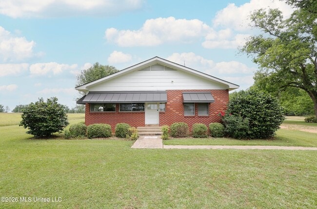 Building Photo - 7037 Lilly Rd