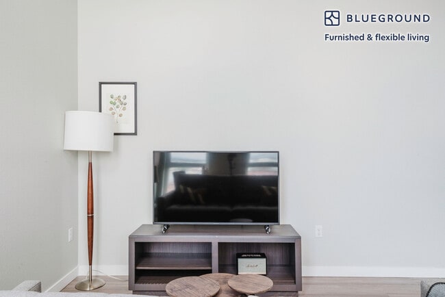 Photo - 1909 Fawcett Ave Unit FL1-ID770