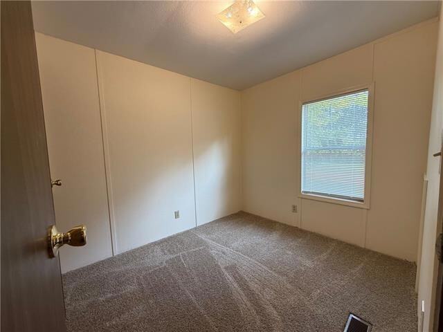 Photo - 64096 Mangano Rd