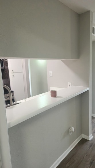 Photo - 3025 Walnut Bend Ln Unit 35