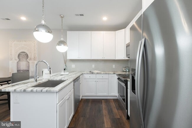 Photo - 45 W Haines St Unit 304