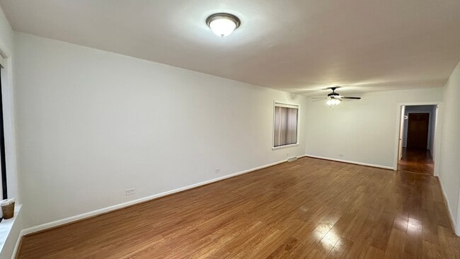 Photo - 2745 W Berwyn Ave Unit 1