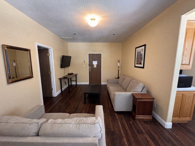 Building Photo - 300 Main St Unit ID1265997P