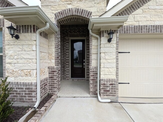 Photo - 14601 Little Water Dr