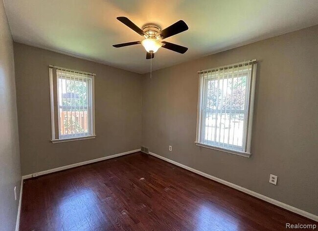 Photo - 902 E Windemere Ave