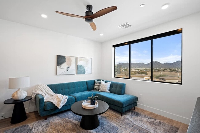 Photo - 15825 N 71st St Unit ID1380008P