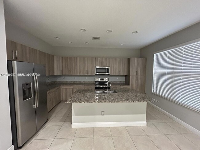Photo - 20962 NW 1st Dr
