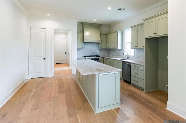 Photo - 7644 Jeter Dr