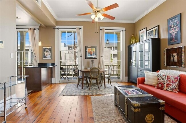 Photo - 1520 St Mary St Unit E
