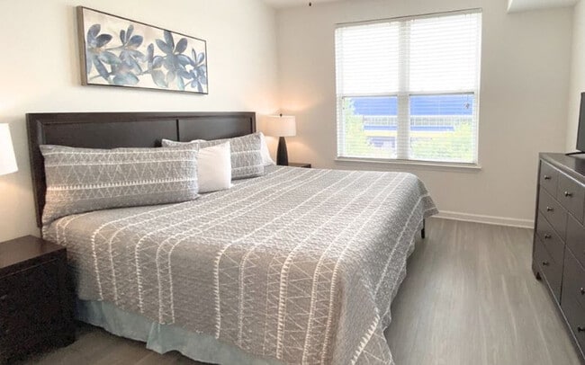 Photo - 470 16th St NW Unit ID1328016P