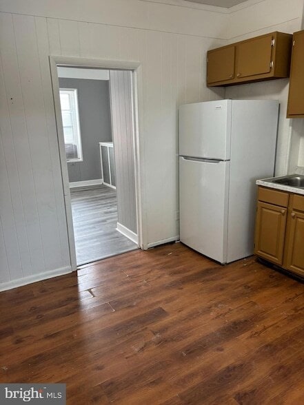 Photo - 831 Willow St