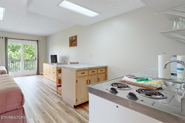 Photo - 661 Harrison Ferry Rd Unit 6