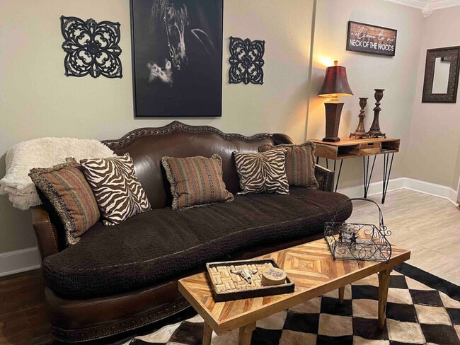 Photo - 3774 Bertrose St Unit SI ID1589268P