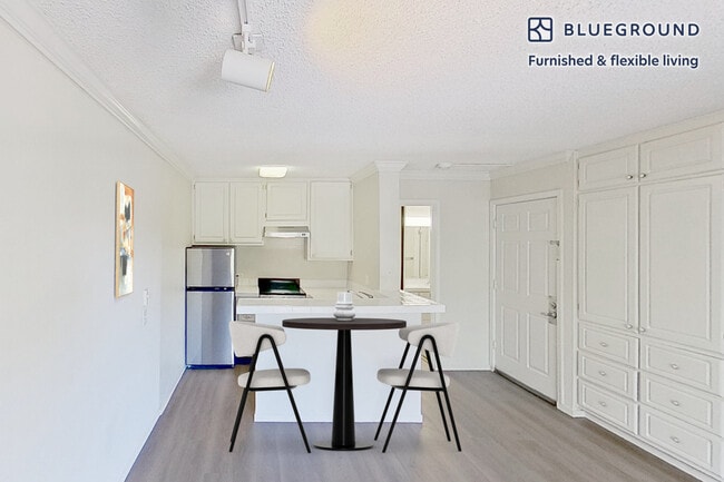 Photo - 555 W Middlefield Rd Unit FL2-ID10680A