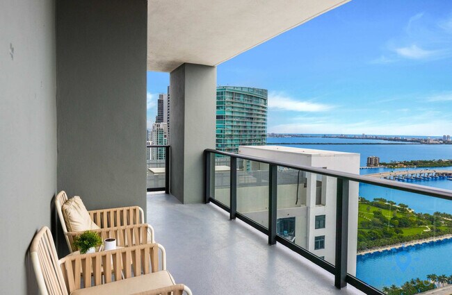 Photo - 601 NE 1st Ave Unit ID1227491P