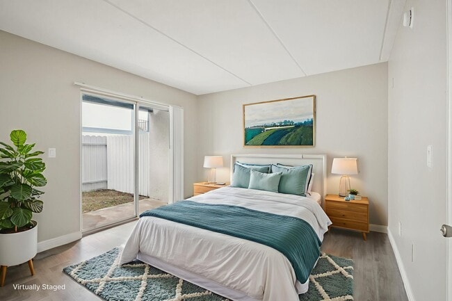 Photo - Serenity Lake Apartments