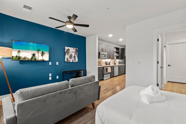 Photo - 1116 Gramercy Ln Unit ID1316303P